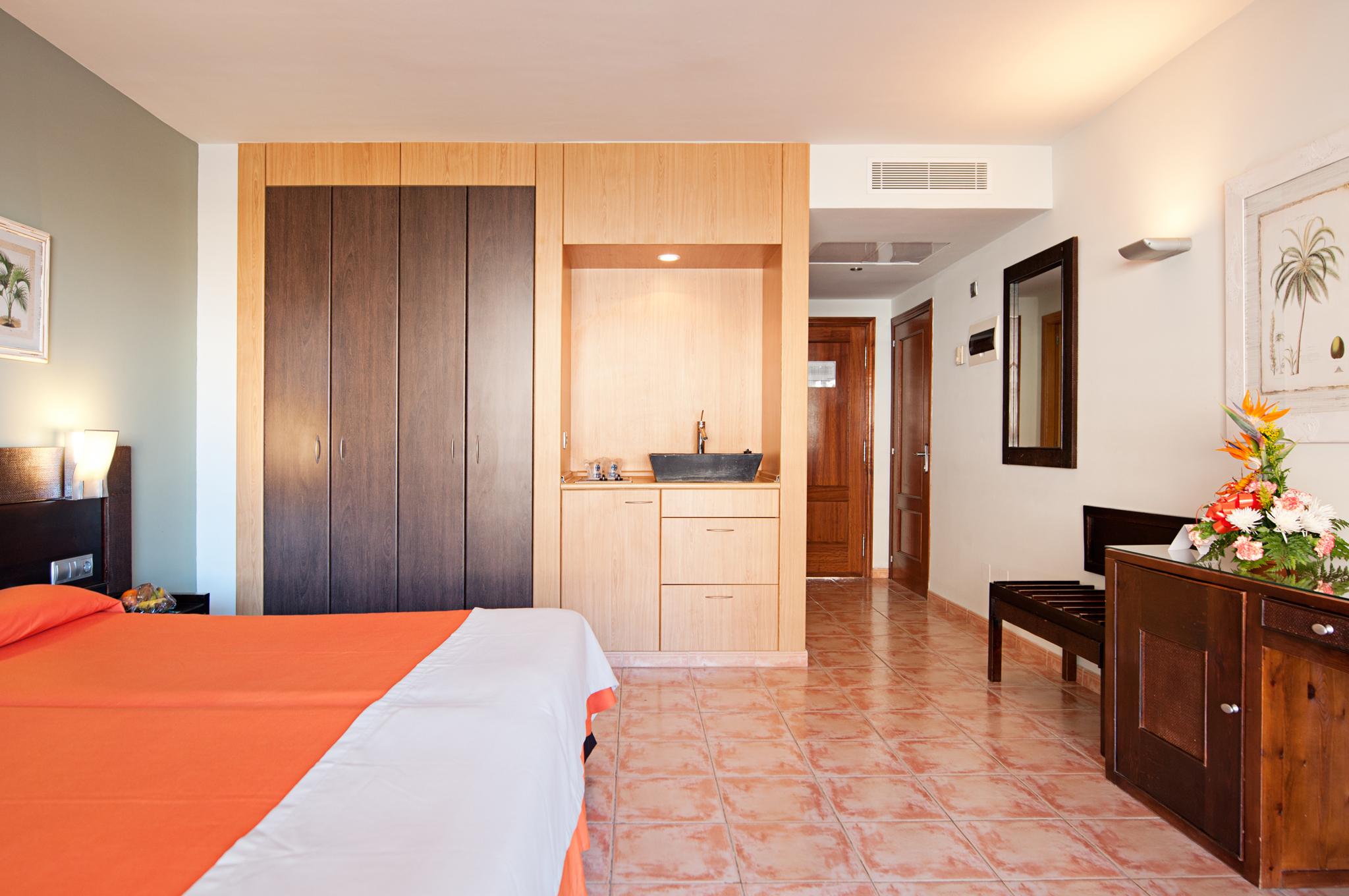 Hotel Livvo Lago Taurito & Aquapark ภายนอก รูปภาพ