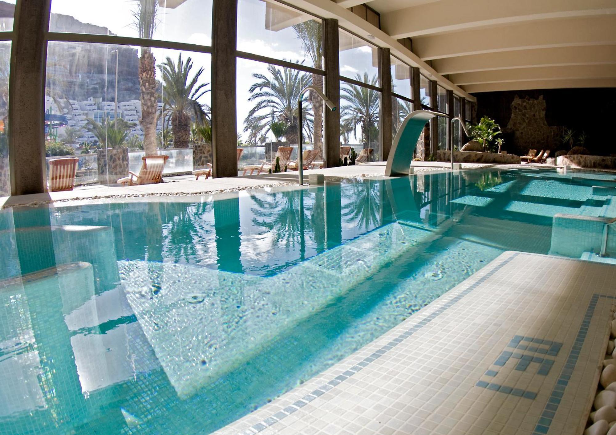 Hotel Livvo Lago Taurito & Aquapark ภายนอก รูปภาพ